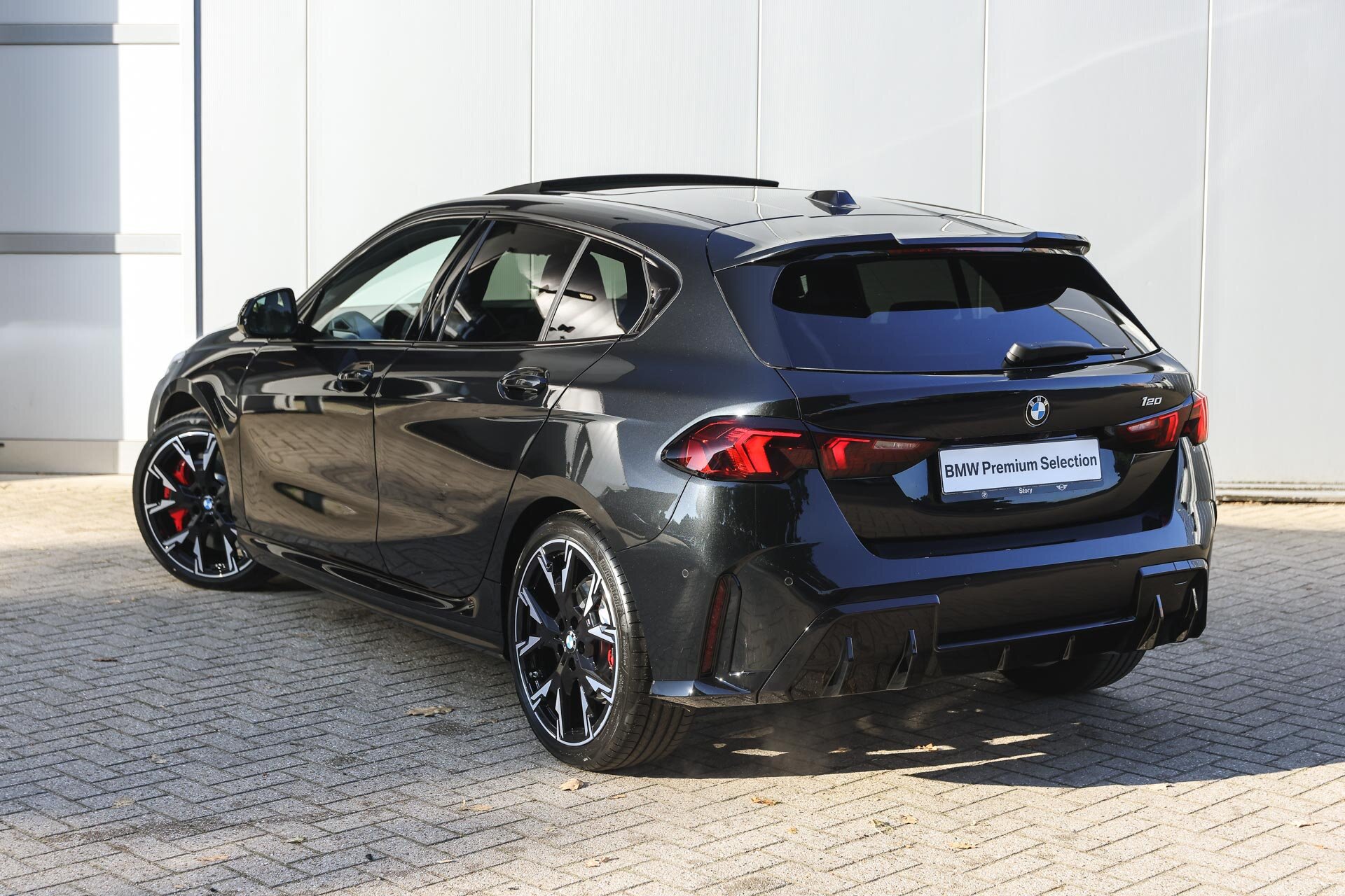 BMW 1 Serie 120 M Sport Automaat - Afbeelding 2