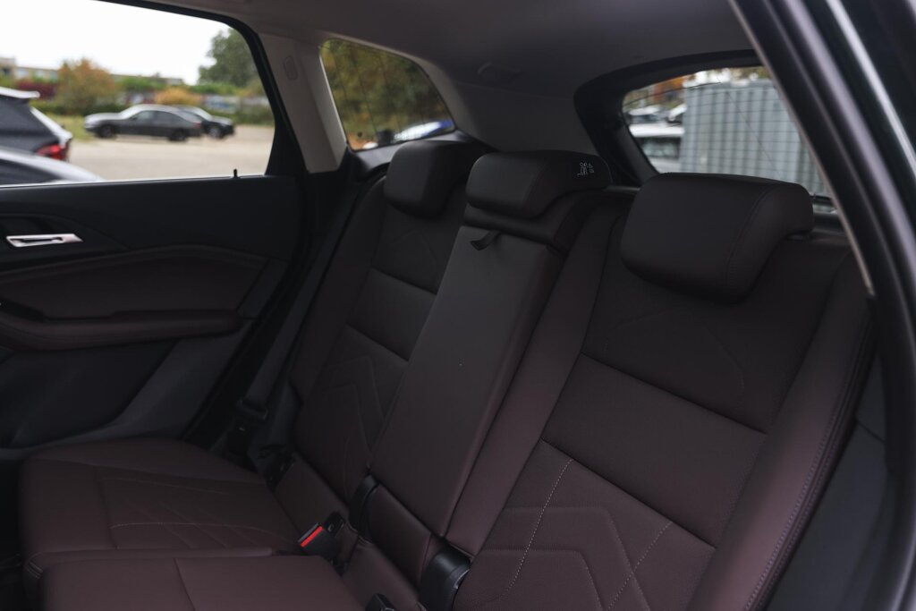 BMW 2 Serie 12