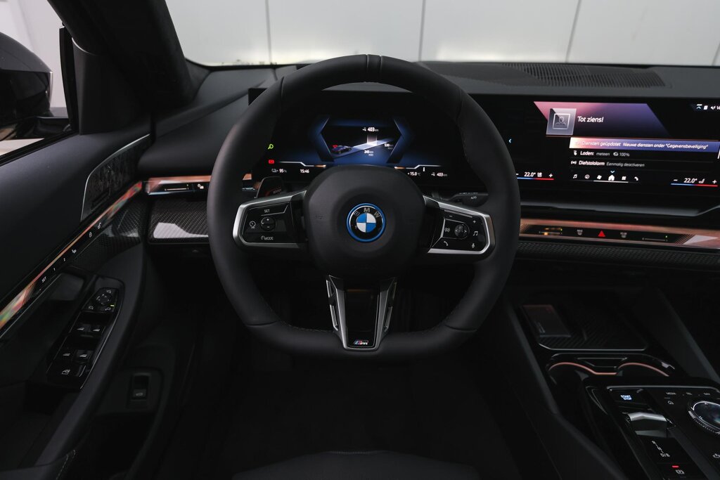 BMW i5 3