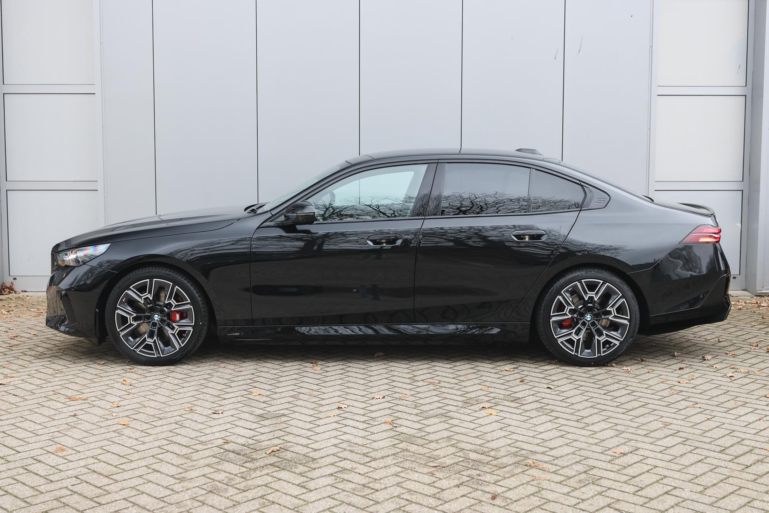 BMW i5 7