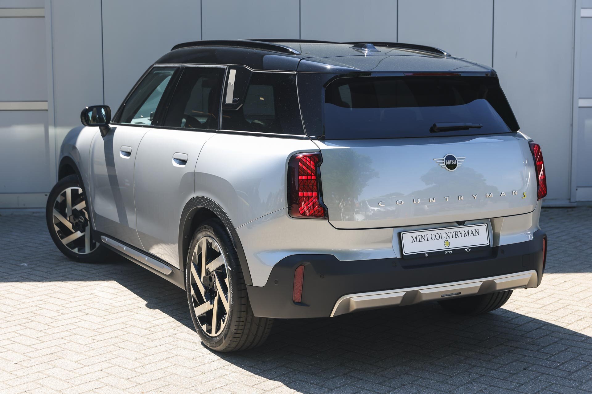 MINI Countryman Cooper S E ALL4 Automaat - Afbeelding 2
