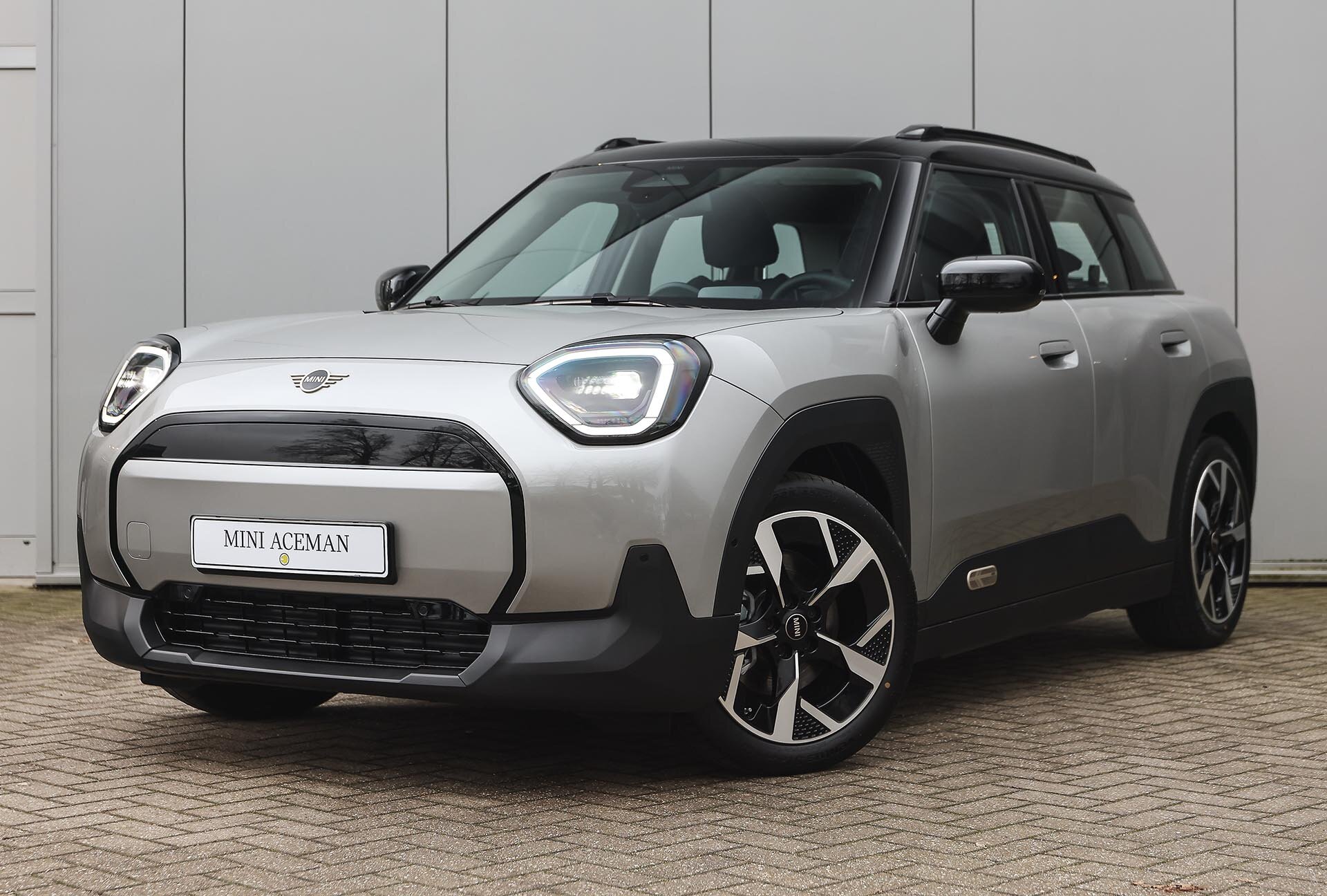 MINI Aceman E