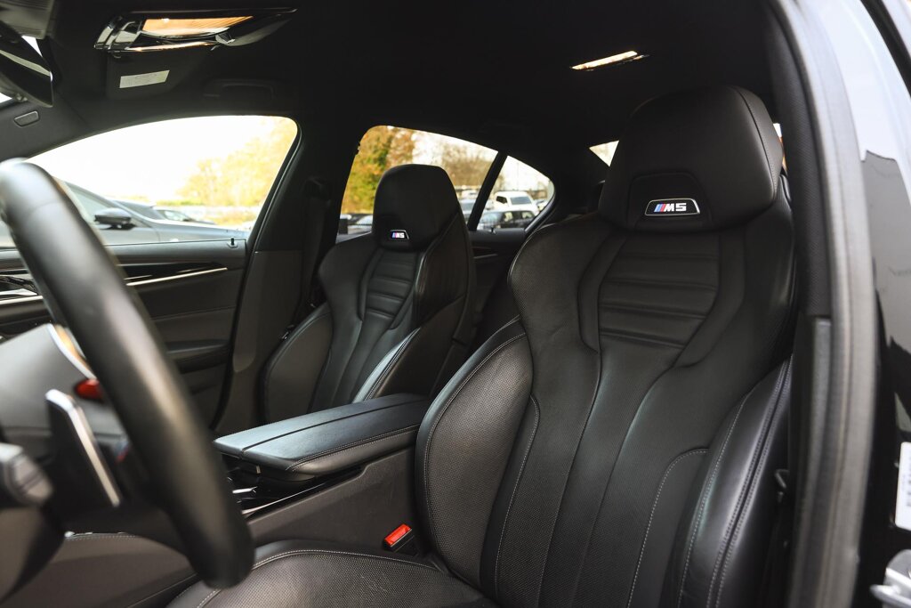 BMW M5 15
