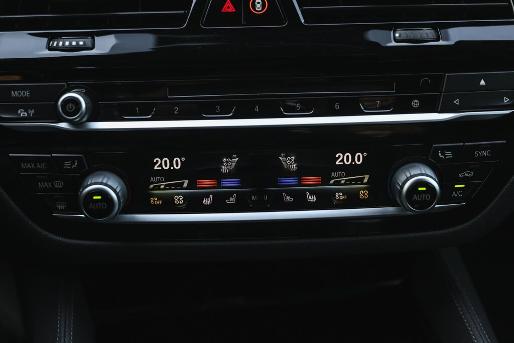 BMW M5 20