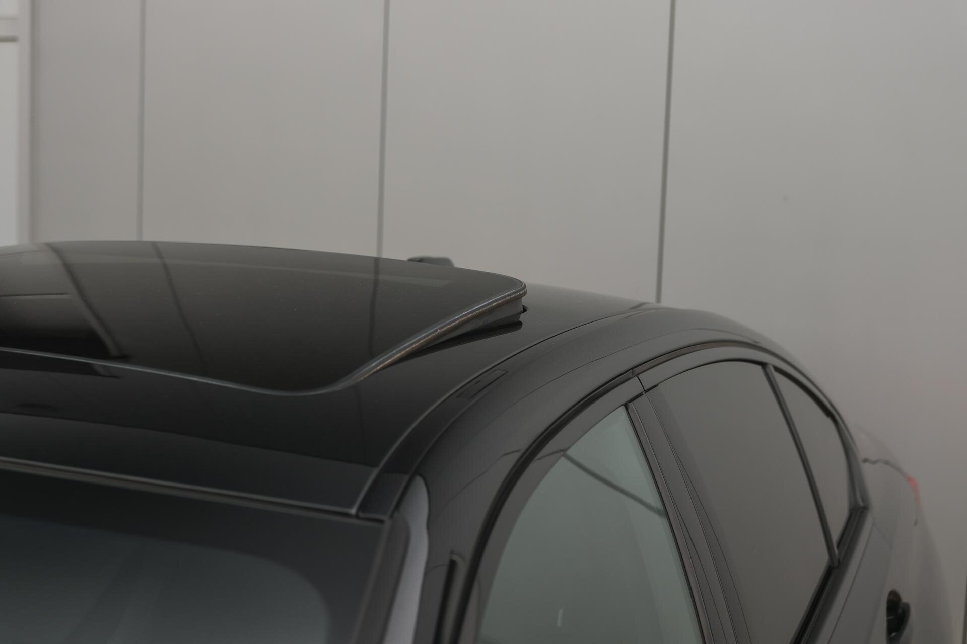 BMW 3 Serie 318i M Sport Automaat - Afbeelding 4