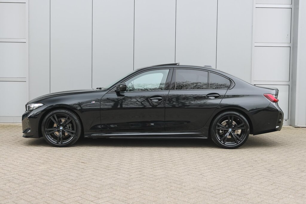 BMW 3 Serie 8