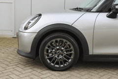MINI 5-Deurs Hatchback Cooper C Automaat - Afbeelding 4