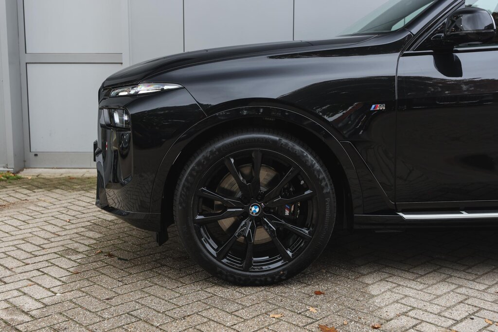 BMW X7 5