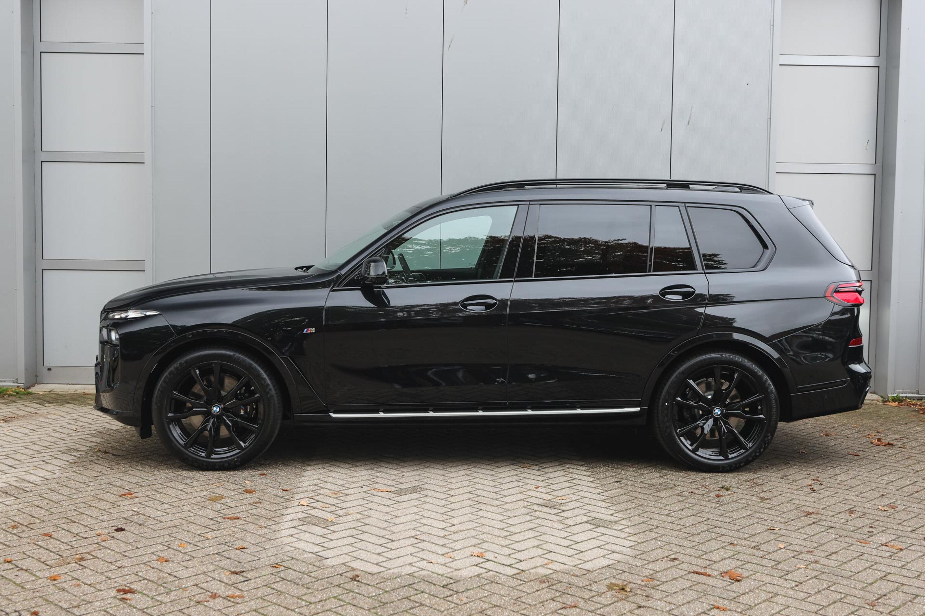 BMW X7 8