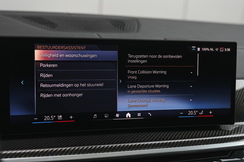 BMW X7 29