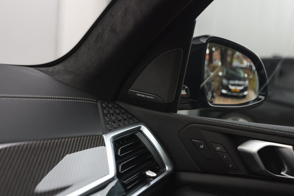 BMW X7 34