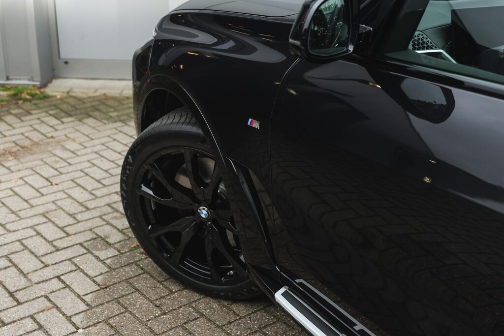 BMW X7 39