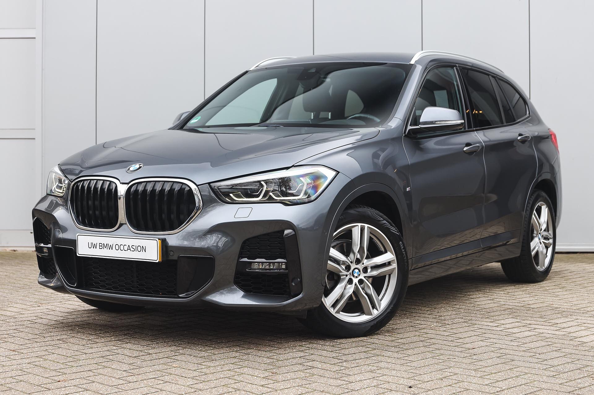 BMW X1 sDrive18i High Executive M Sport Automaat