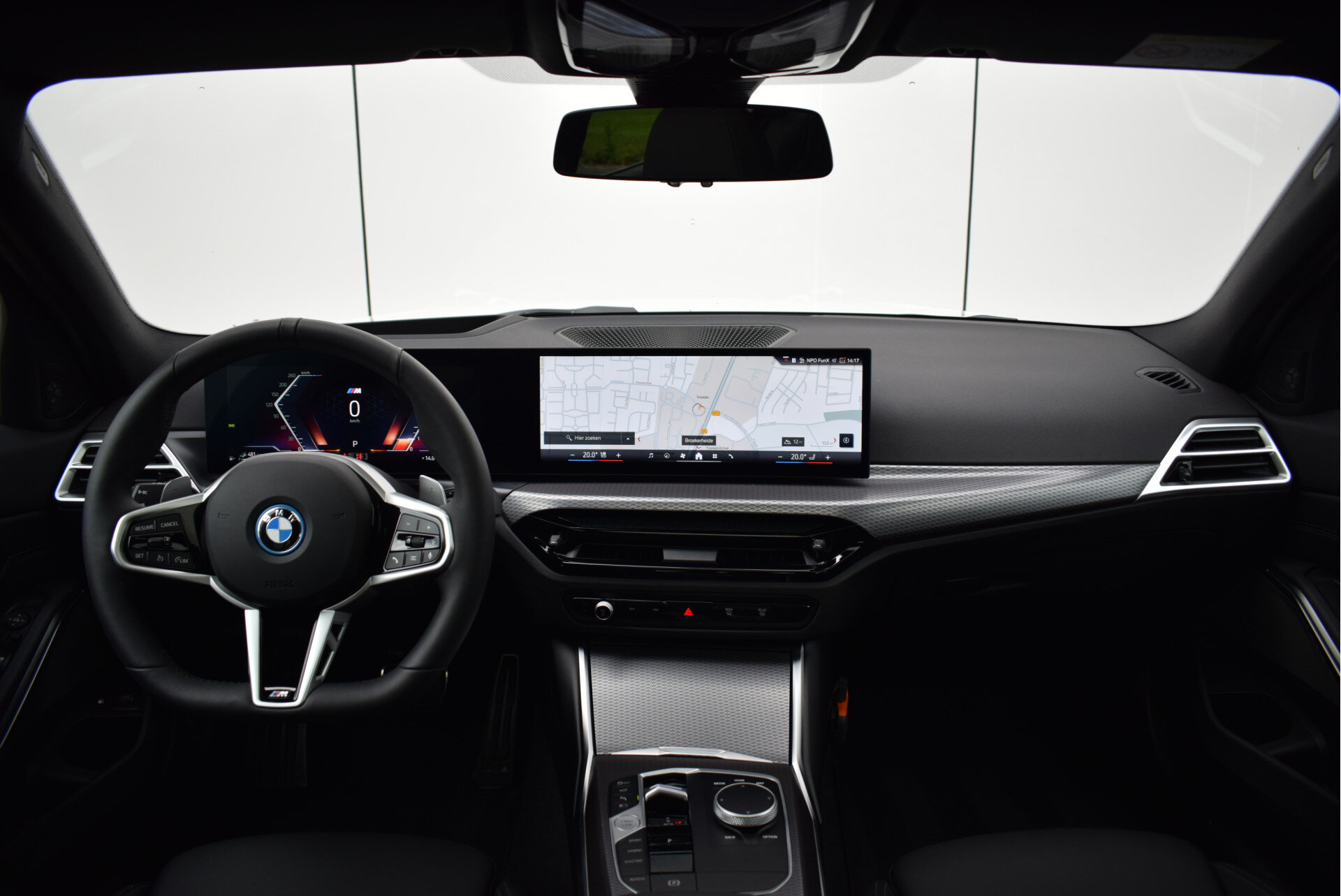 BMW 3 Serie 330e High Executive M Sport Automaat - Afbeelding 3