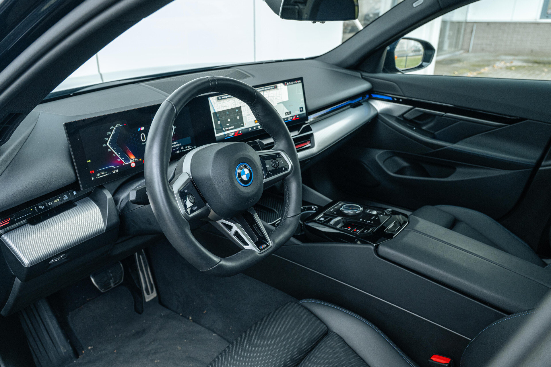 BMW 5 Serie 530e M Sport Automaat - Afbeelding 4