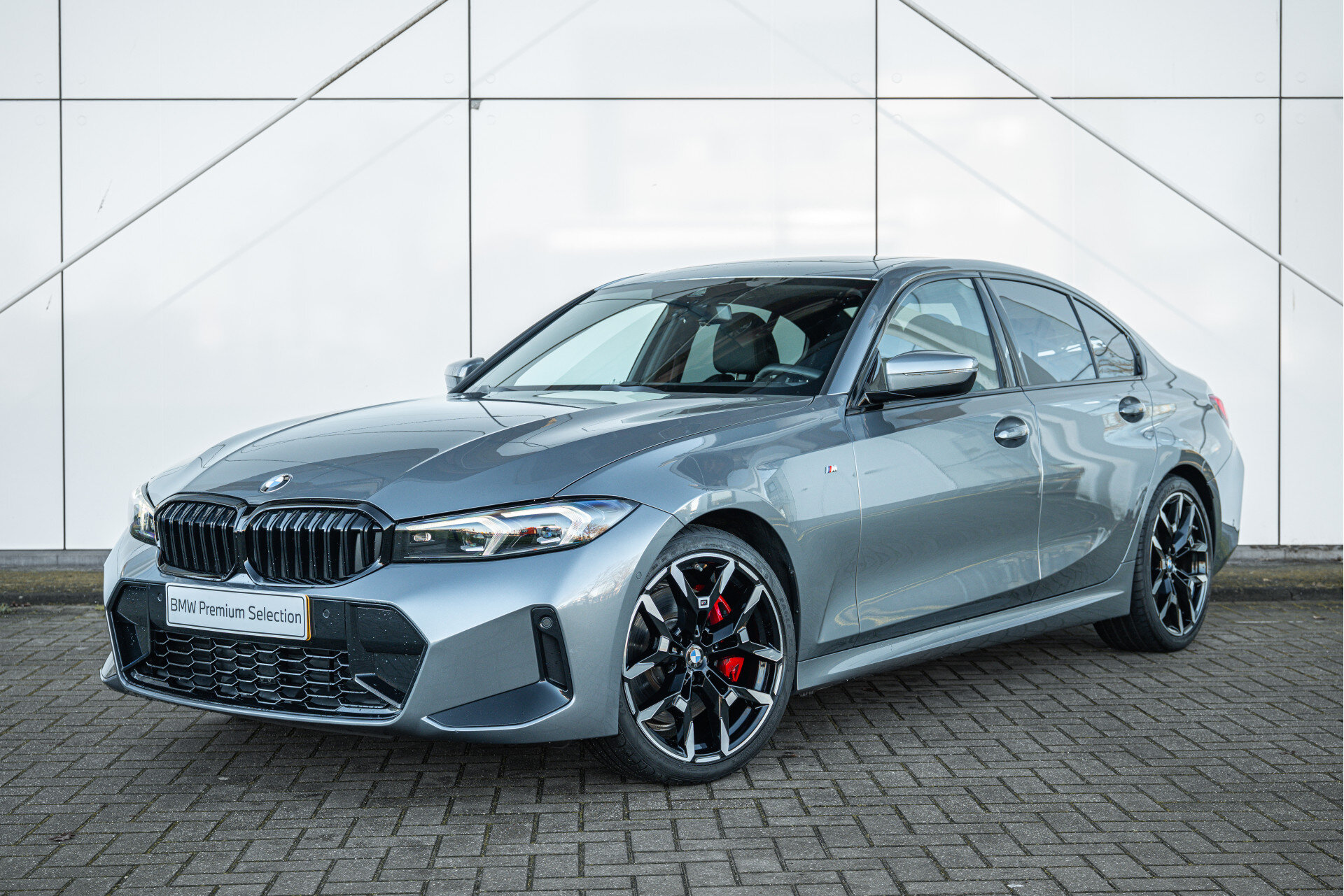 BMW 3 Serie 318i M Sport Automaat