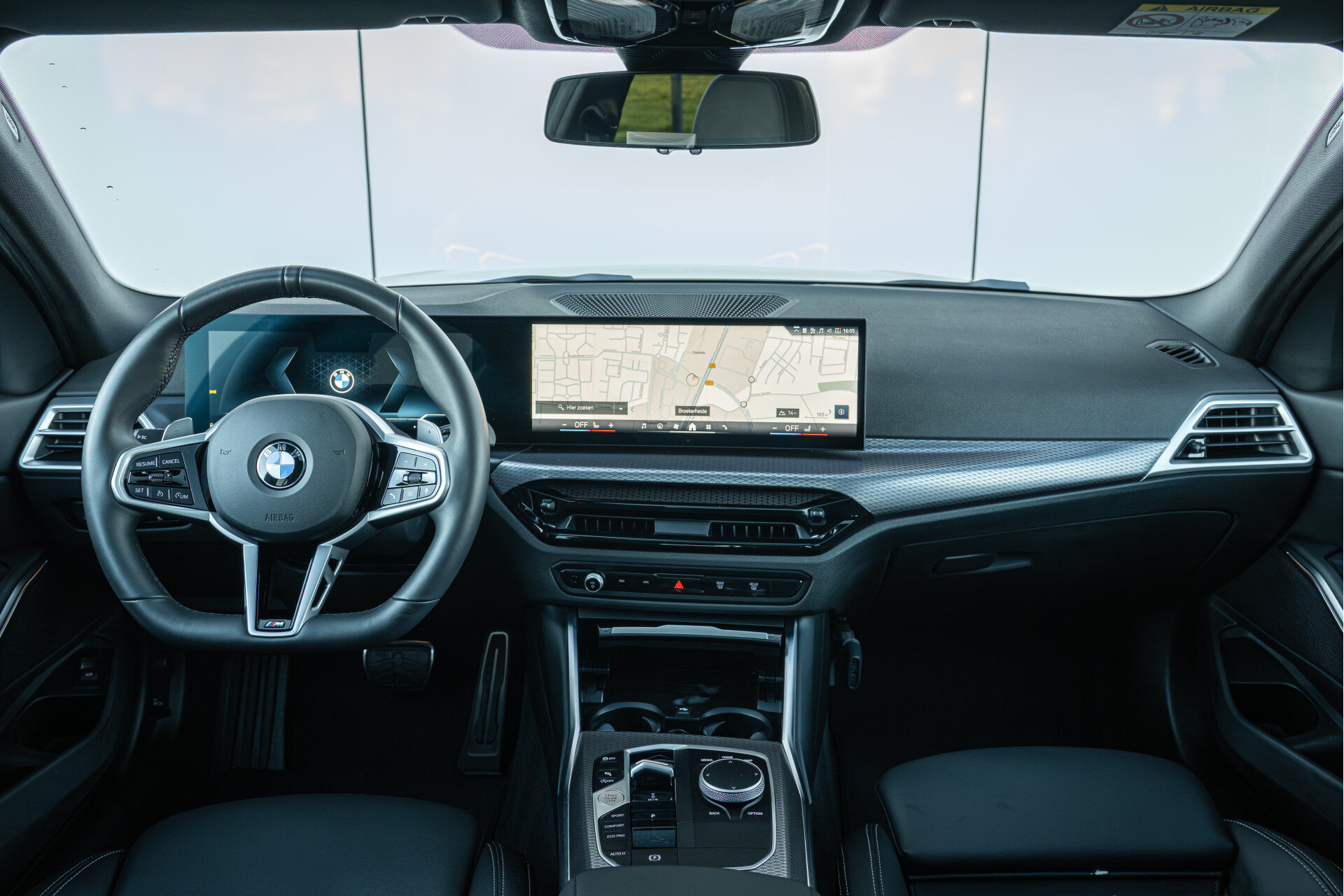 BMW 3 Serie 318i M Sport Automaat - Afbeelding 3