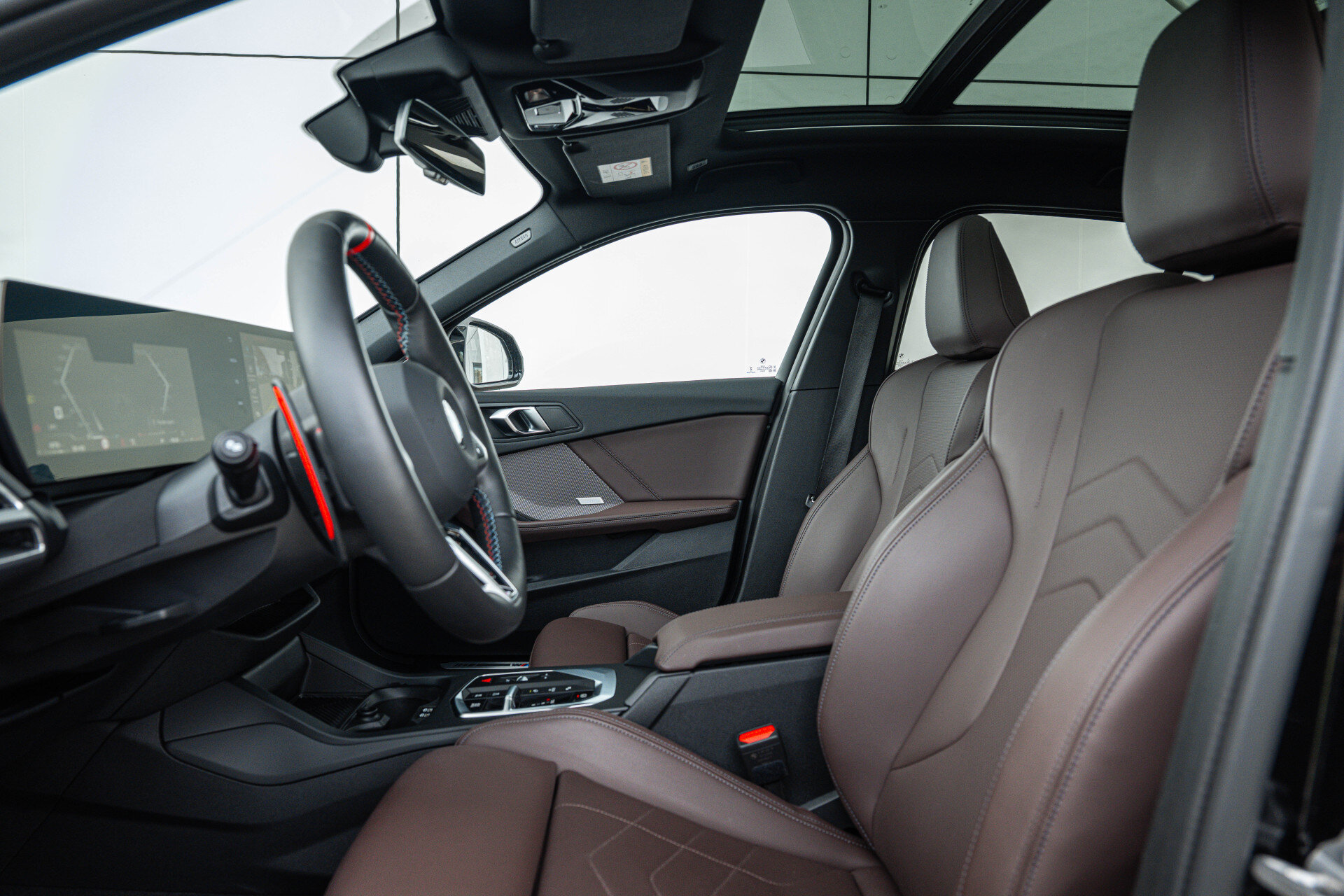 BMW 1 Serie M135 xDrive High Executive Automaat - Afbeelding 4