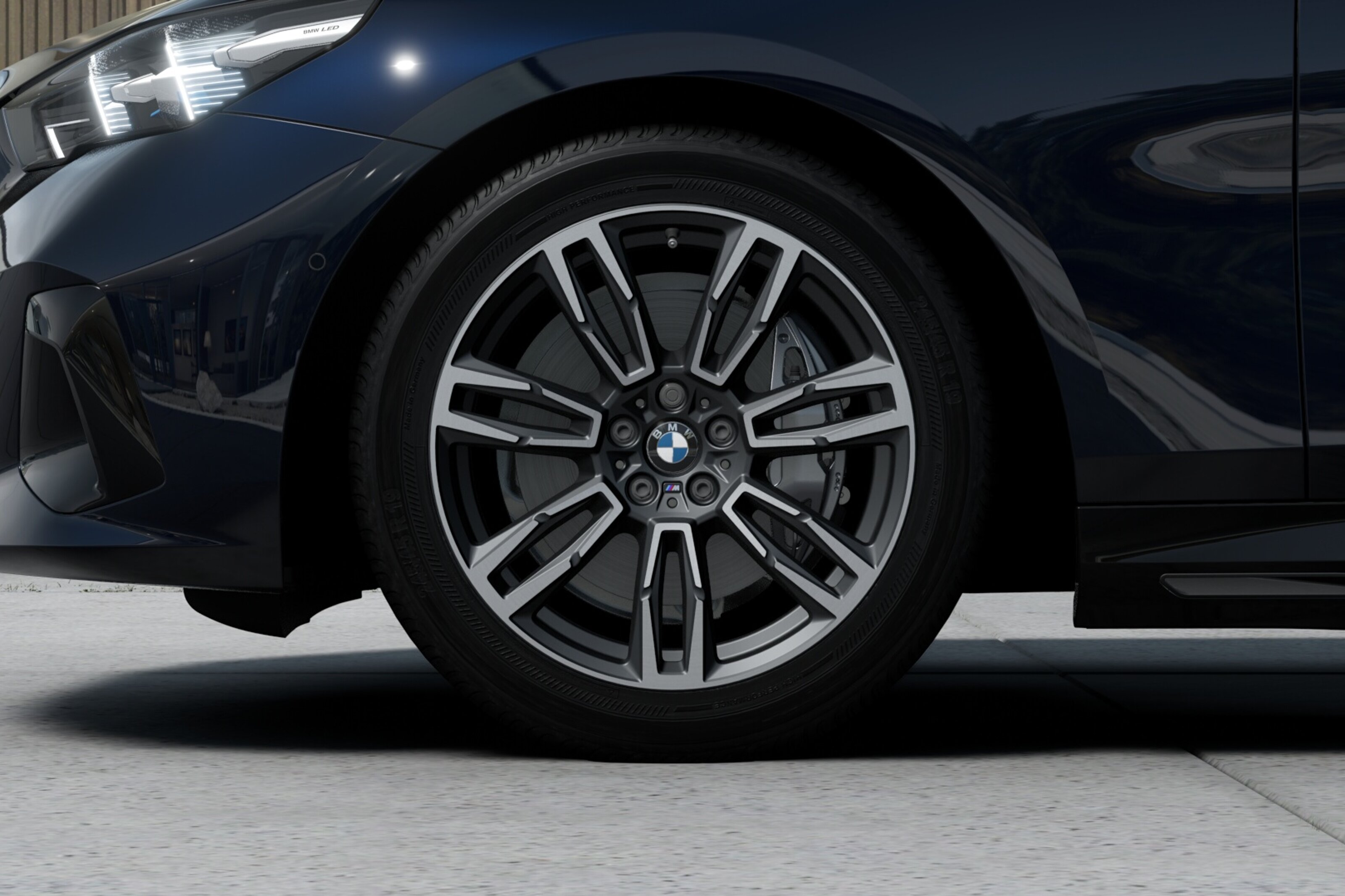 BMW i5 8