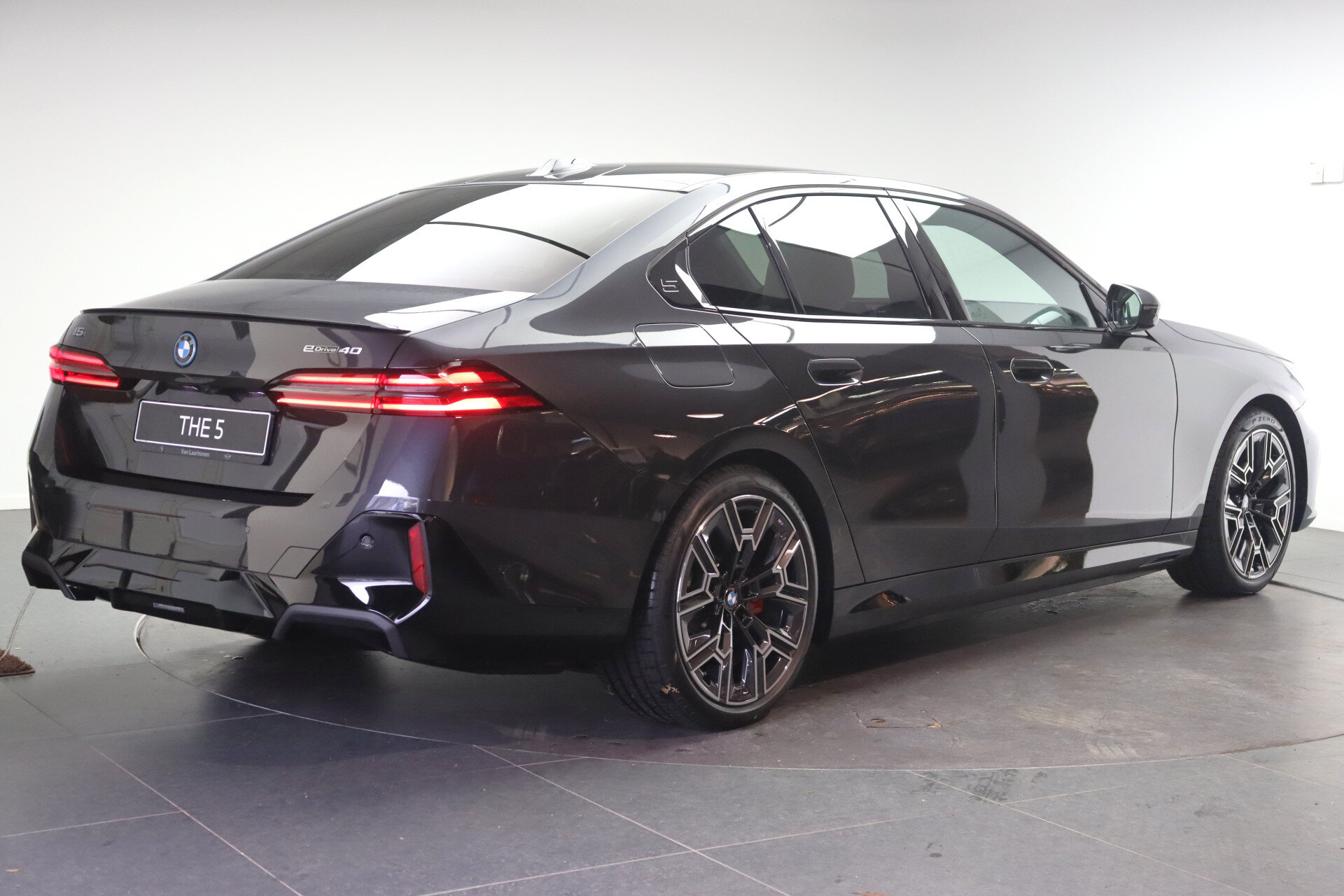 BMW i5 eDrive40 M Sport - Afbeelding 3