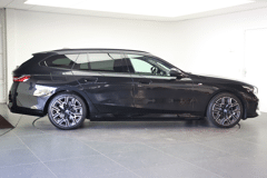 BMW 5 Serie Touring 530e M Sport Automaat - Afbeelding 4
