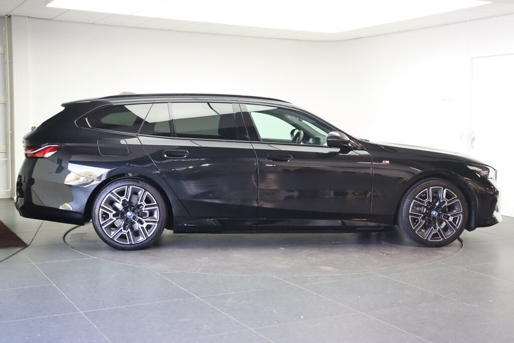 BMW 5 Serie 4