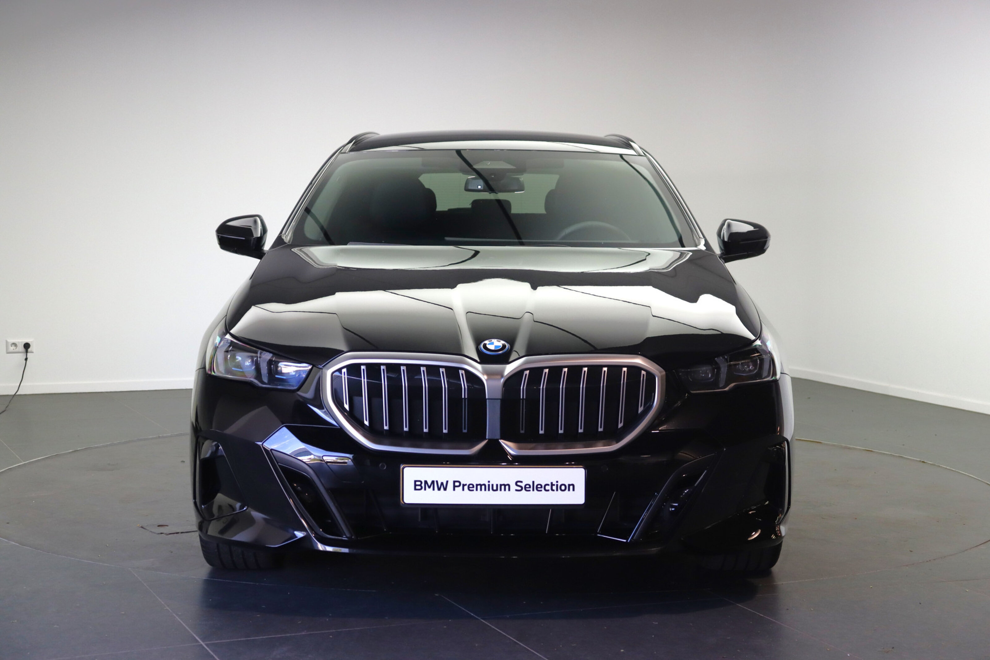 BMW 5 Serie Touring 530e M Sport Automaat