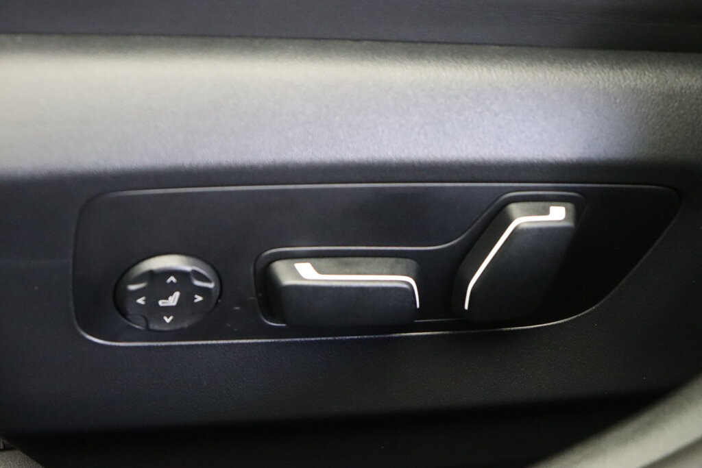 BMW i5 10