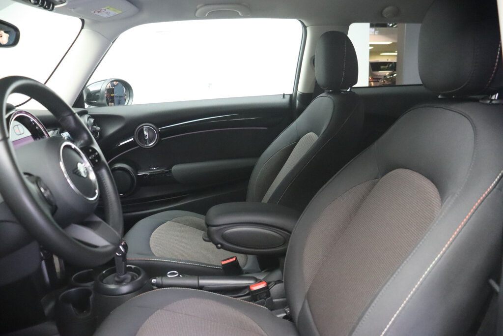 MINI Cooper 11