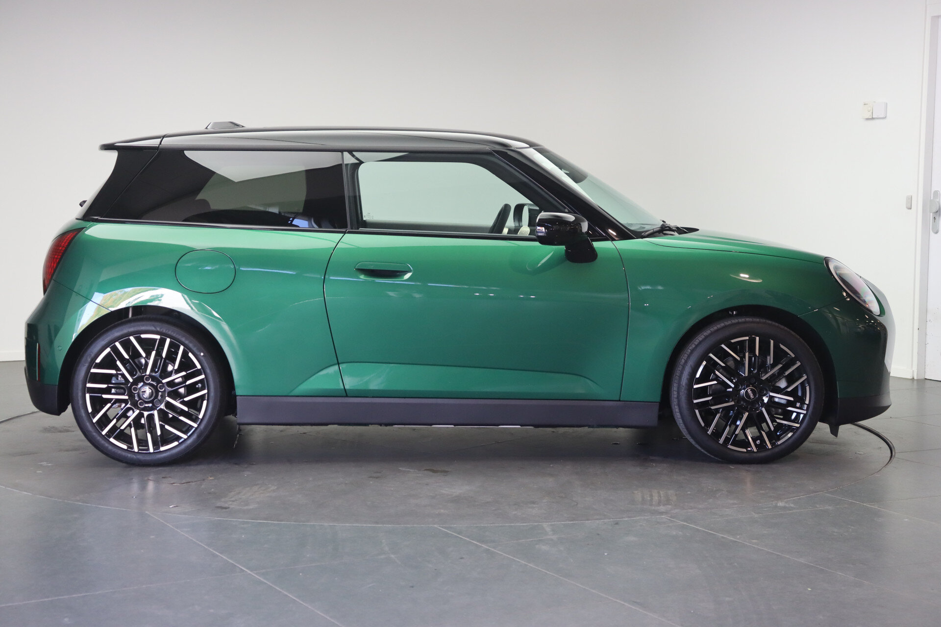 MINI 3-Deurs Hatchback Cooper E - Afbeelding 4