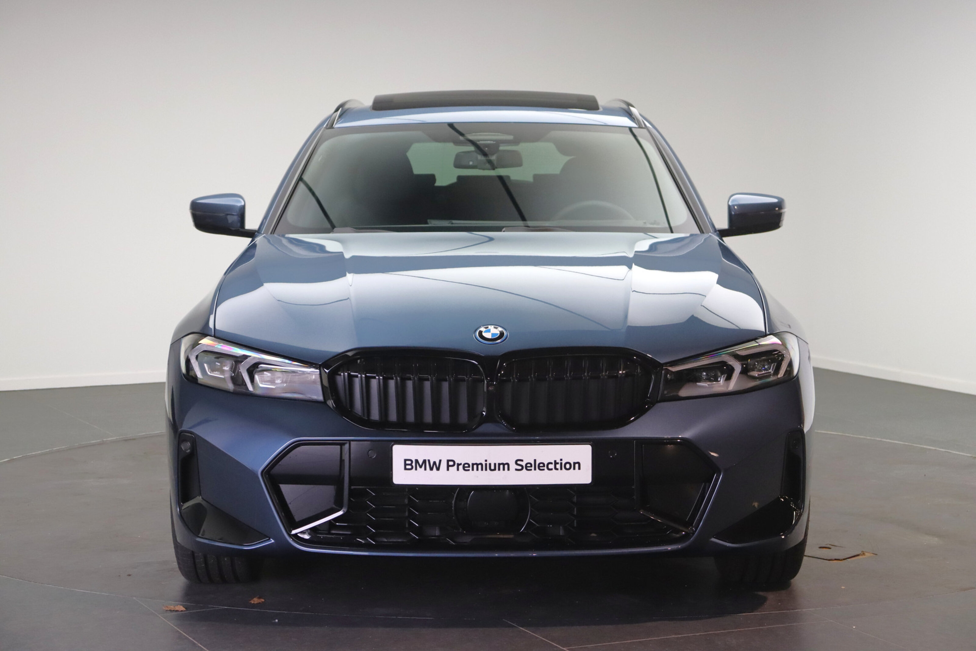 BMW 3 Serie Touring 330e M Sport Automaat