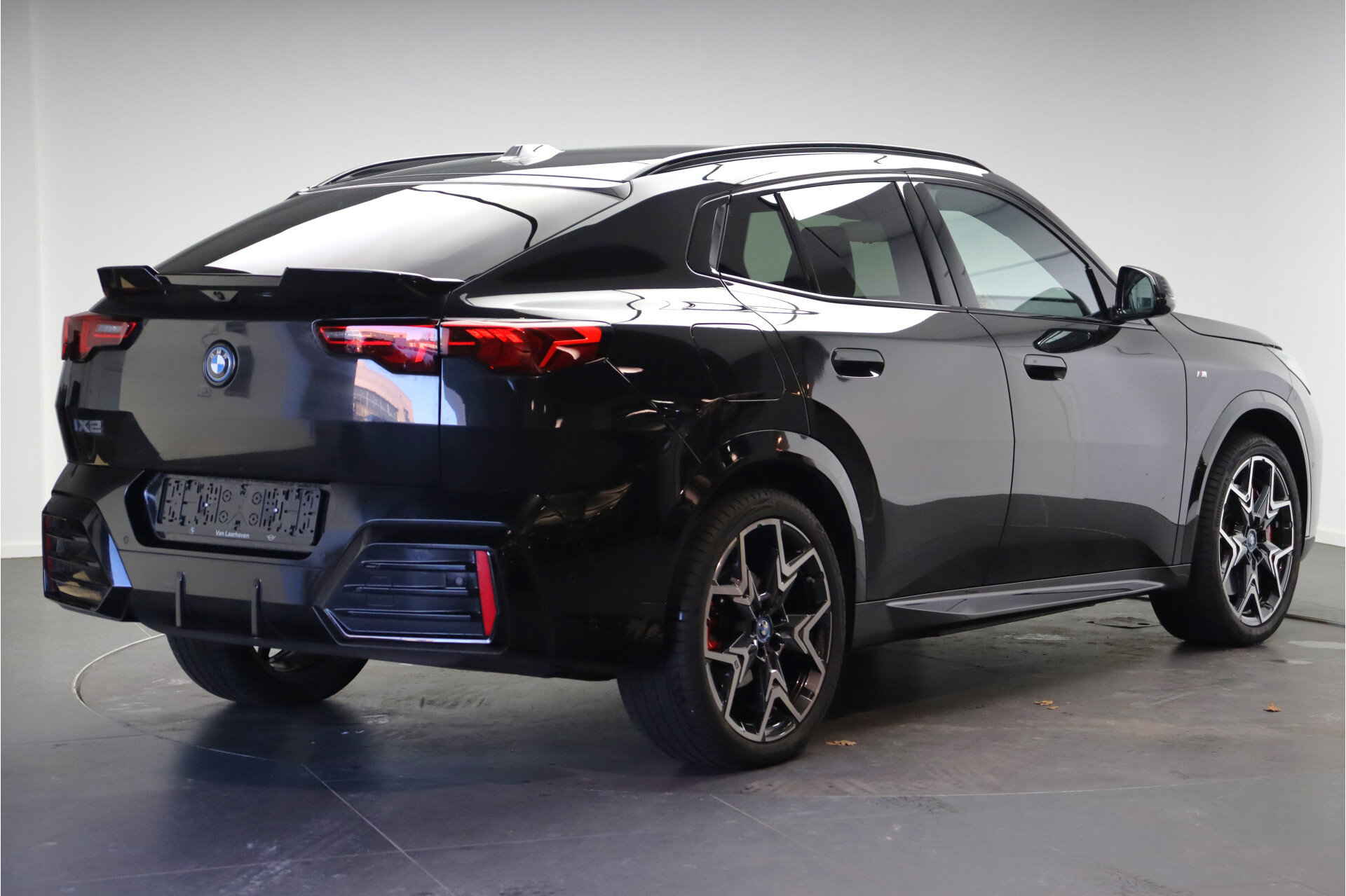 BMW iX2 eDrive20 M Sport - Afbeelding 3