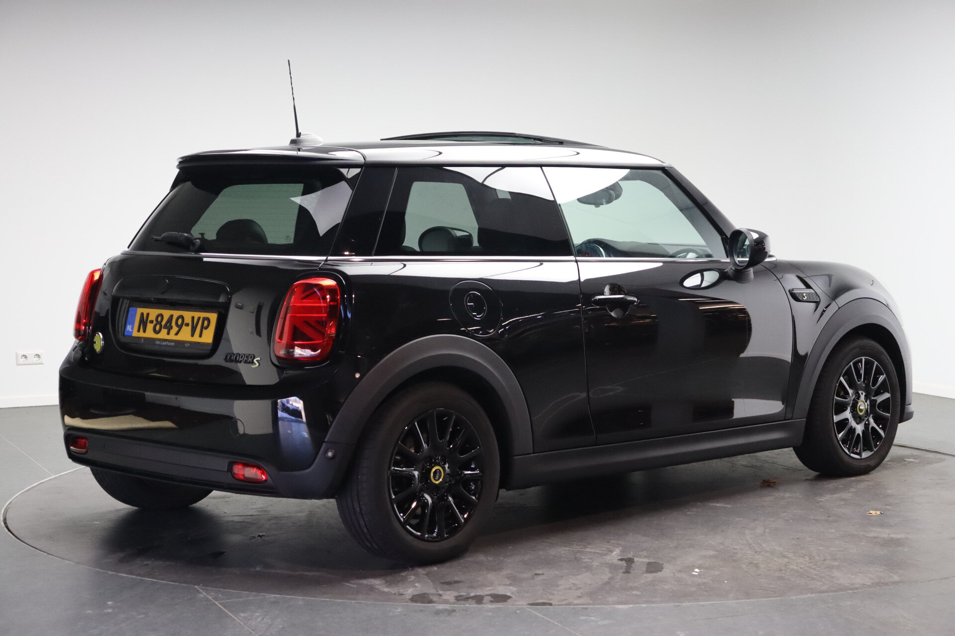 MINI Electric Classic - Afbeelding 3