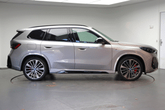 BMW iX1 xDrive30 High Executive M Sport - Afbeelding 4