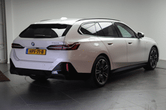 BMW 5 Serie Touring 530e M Sport Automaat - Afbeelding 3