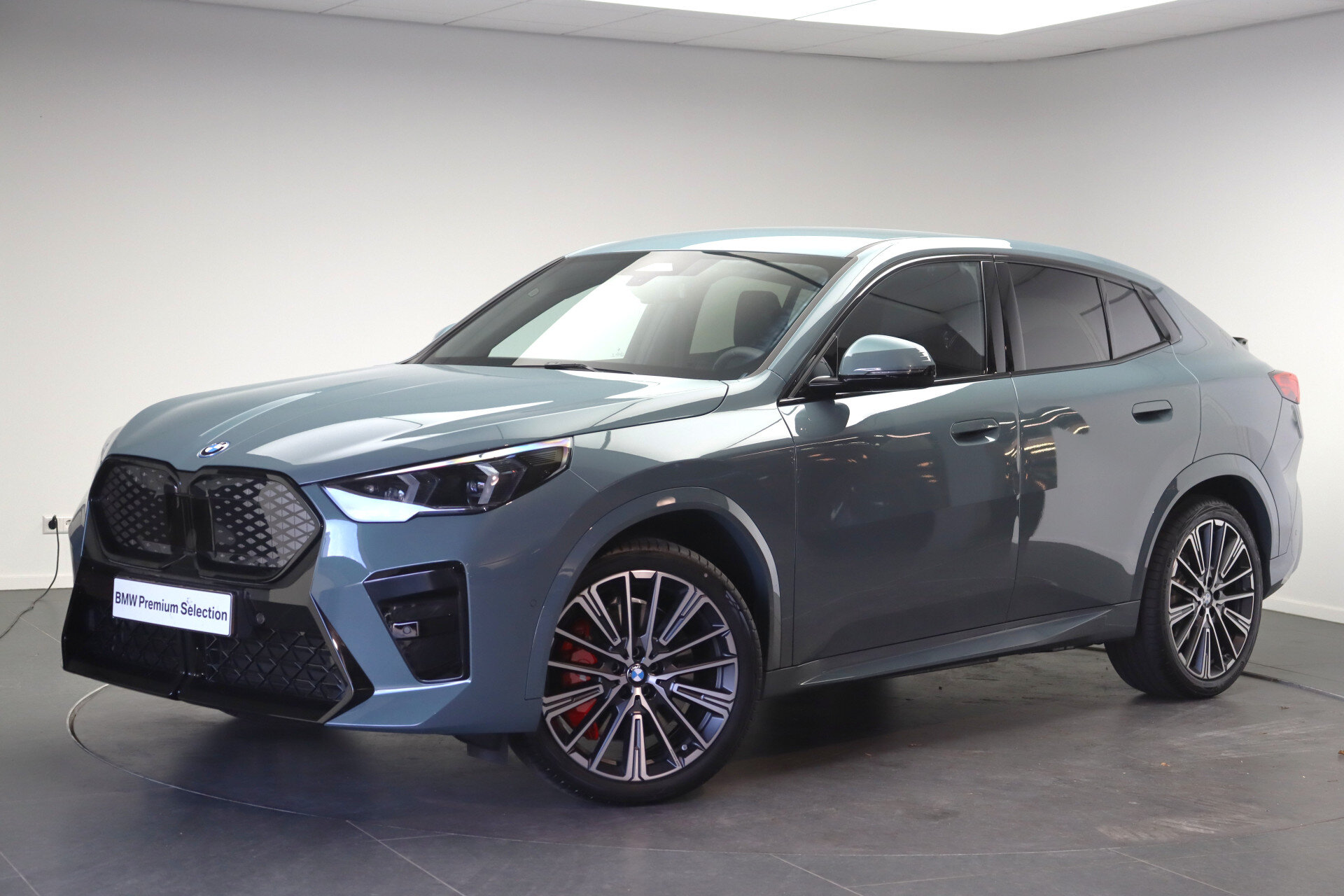 BMW iX2 eDrive20 M Sport