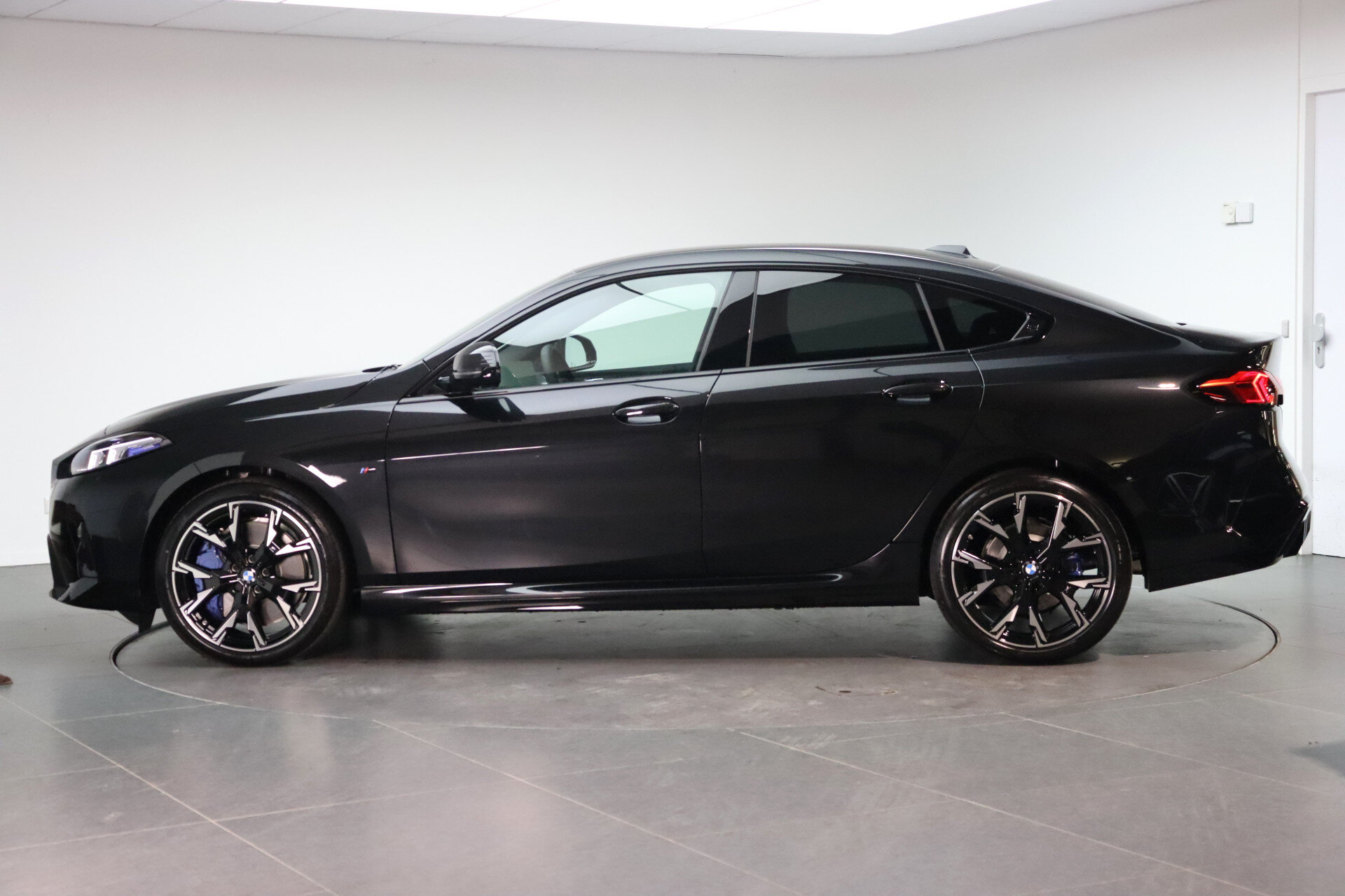 BMW 2 Serie Gran Coupé 220 M Sport Automaat - Afbeelding 2