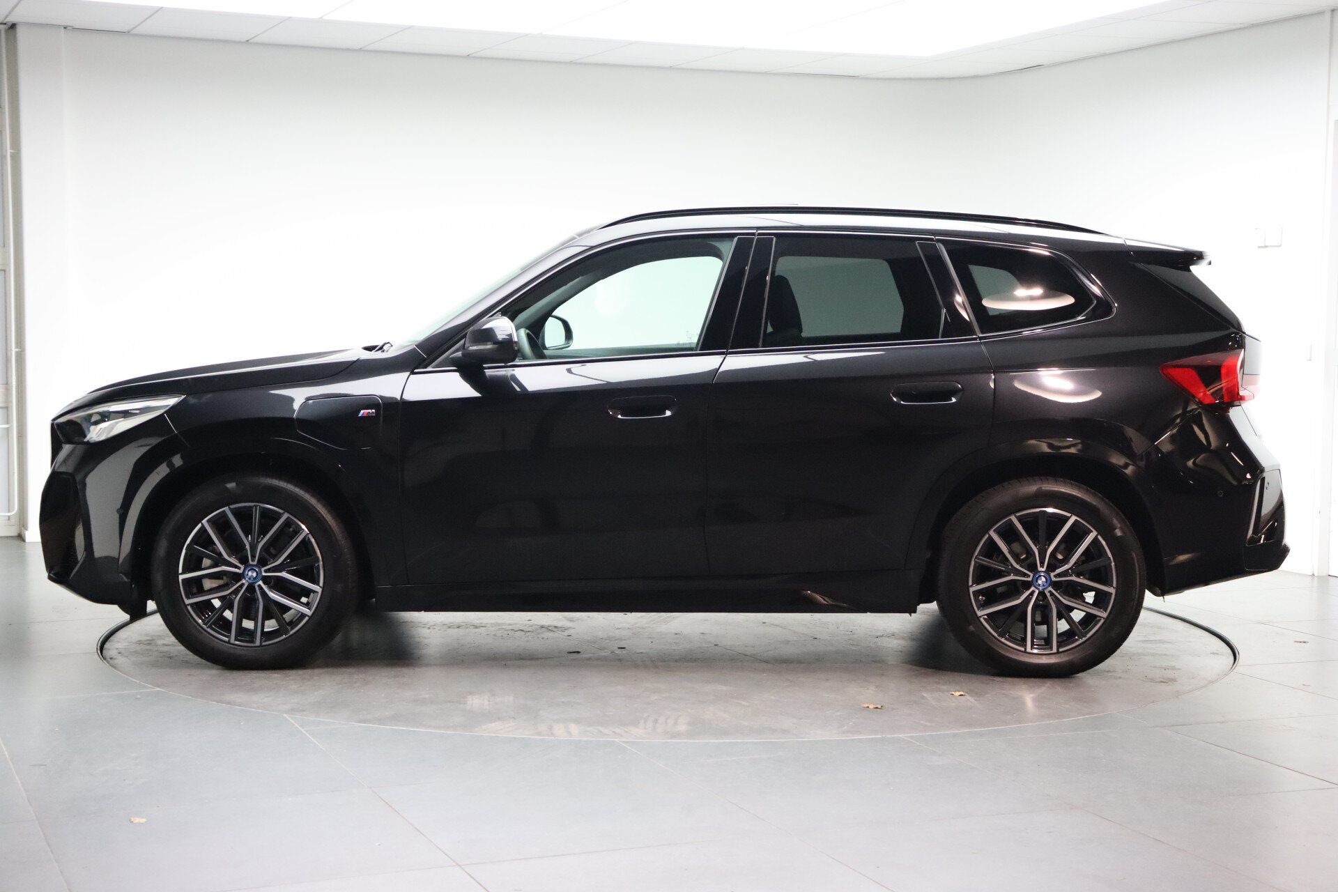 BMW X1 xDrive25e M Sport Automaat - Afbeelding 2
