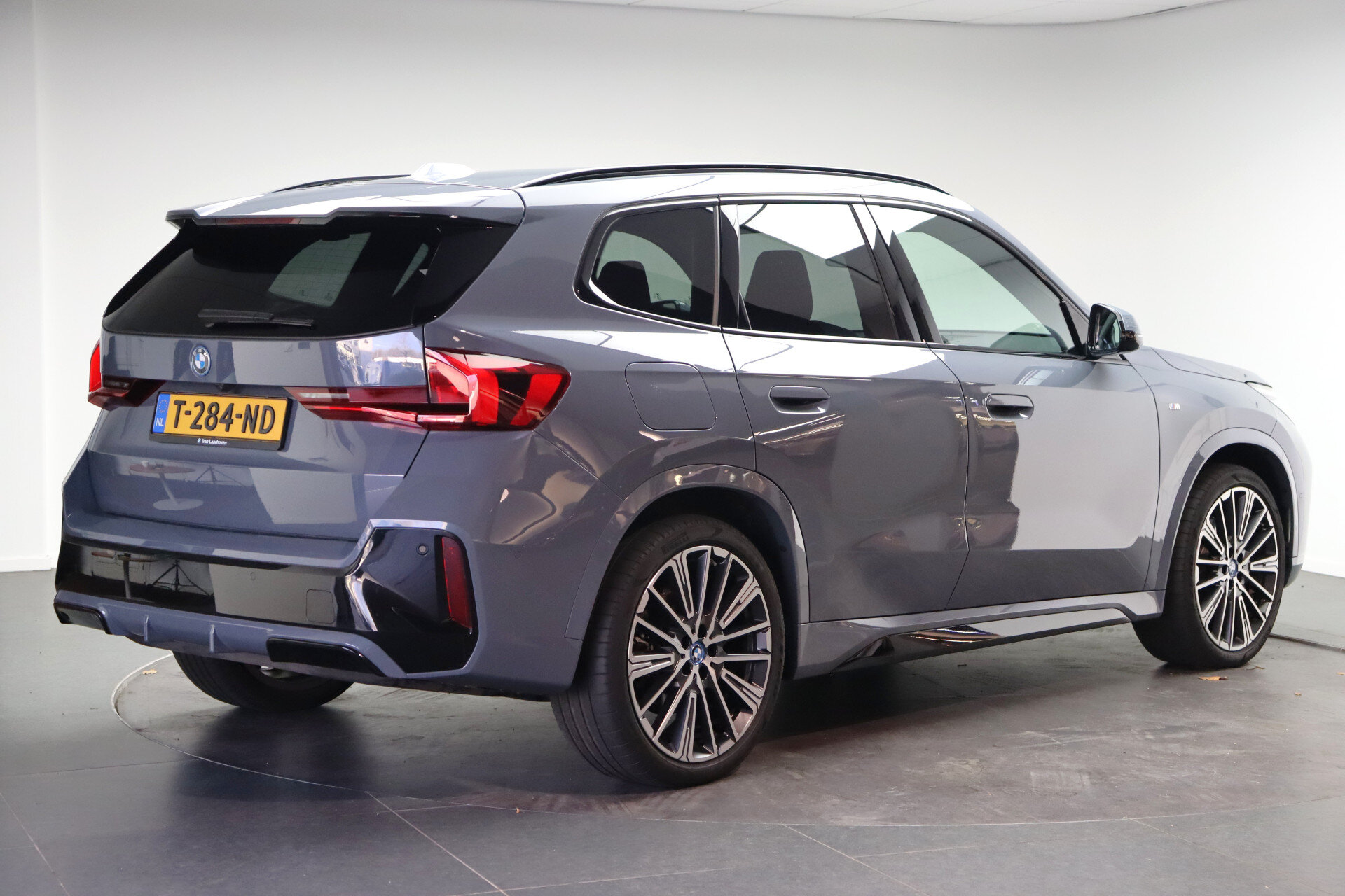 BMW iX1 xDrive30 M Sport - Afbeelding 3