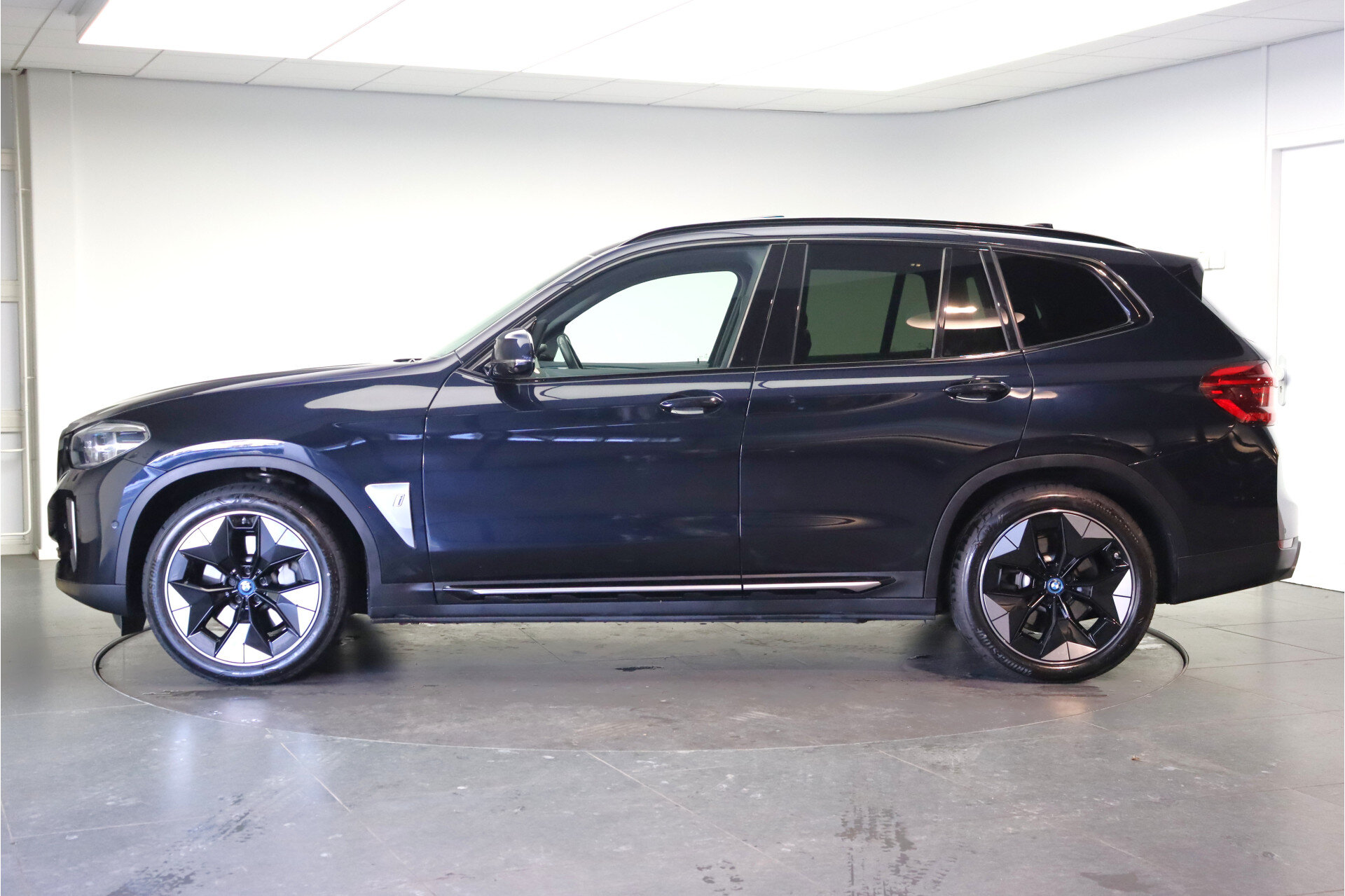 BMW iX3 High Executive - Afbeelding 2