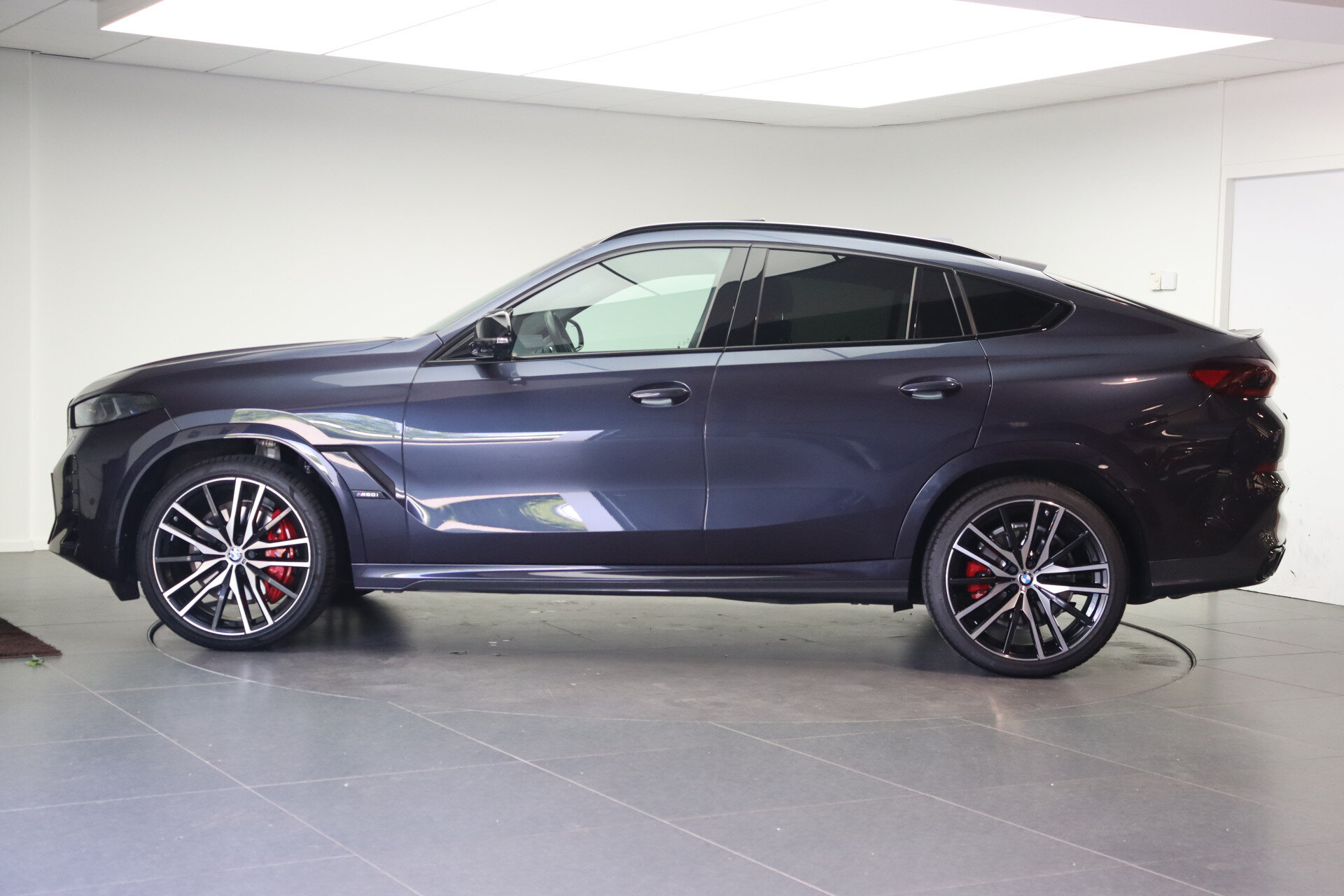 BMW X6 M60i xDrive High Executive Automaat - Afbeelding 2