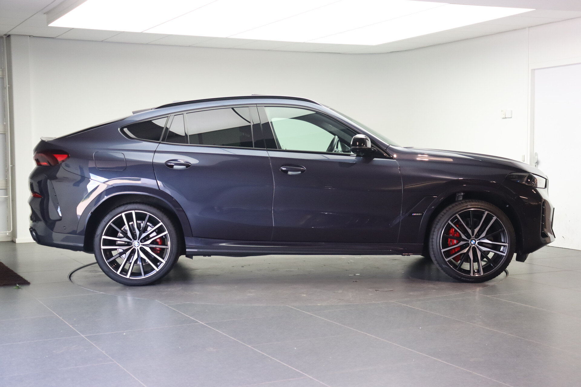 BMW X6 M60i xDrive High Executive Automaat - Afbeelding 4