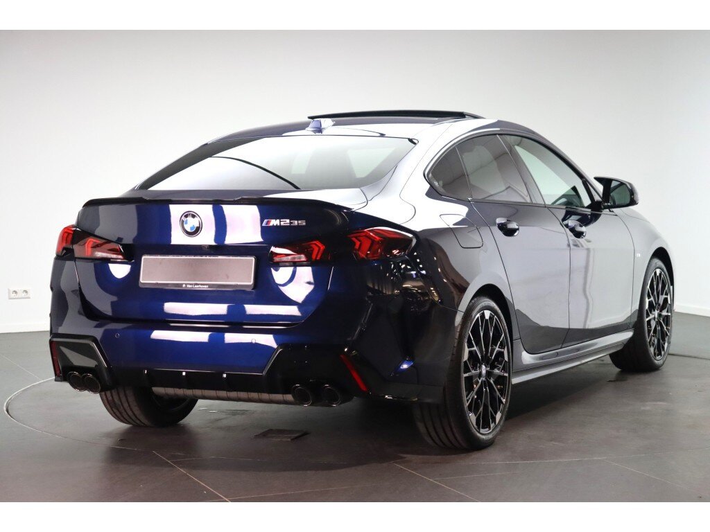 BMW 2 Serie Gran Coupé M235 xDrive High Executive Automaat - Afbeelding 3