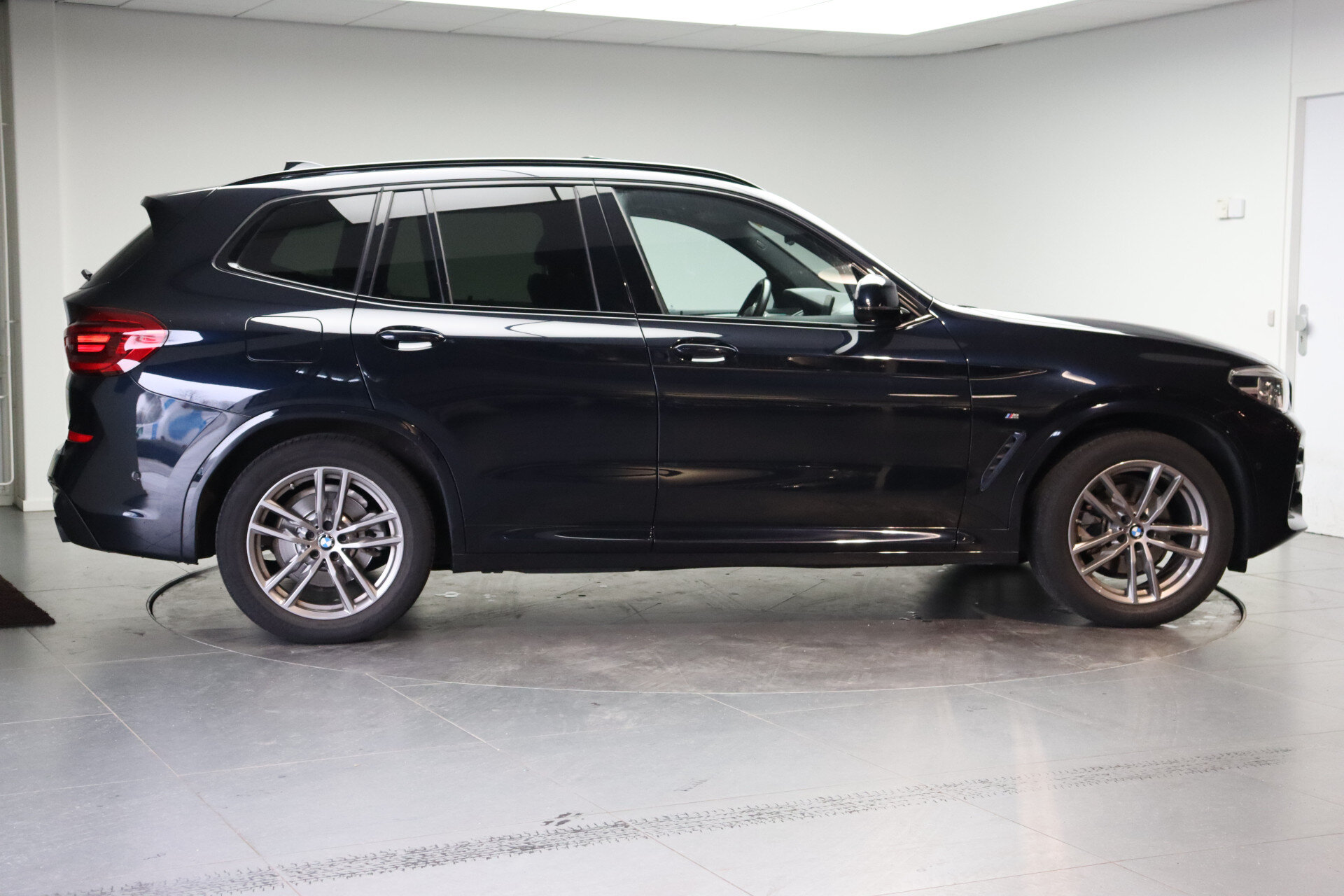 BMW X3 xDrive20i High Executive M Sport Automaat - Afbeelding 4