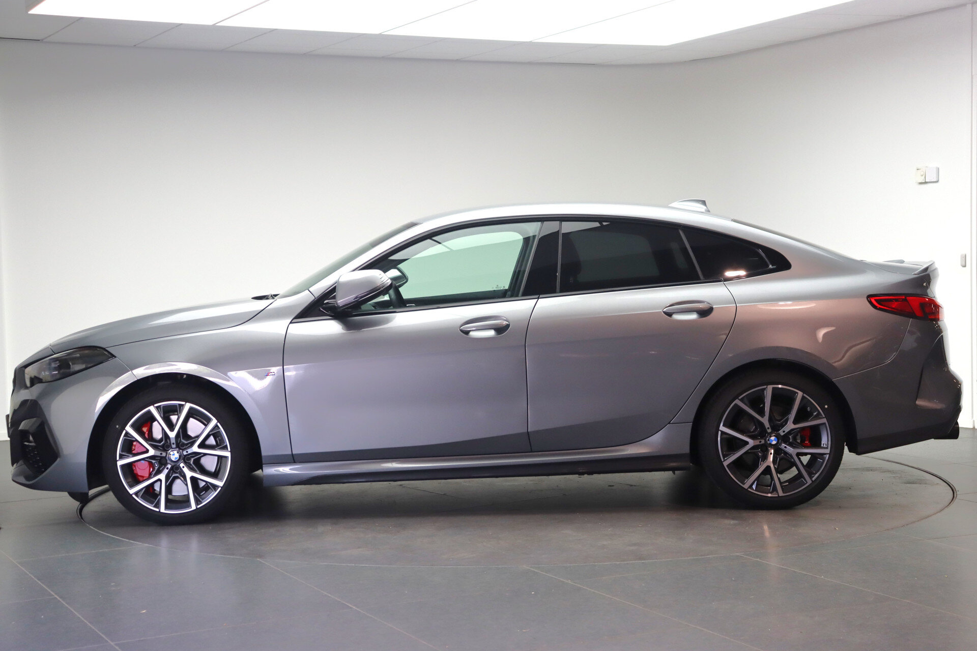 BMW 2 Serie Gran Coupé 218i High Executive M Sport Automaat - Afbeelding 2