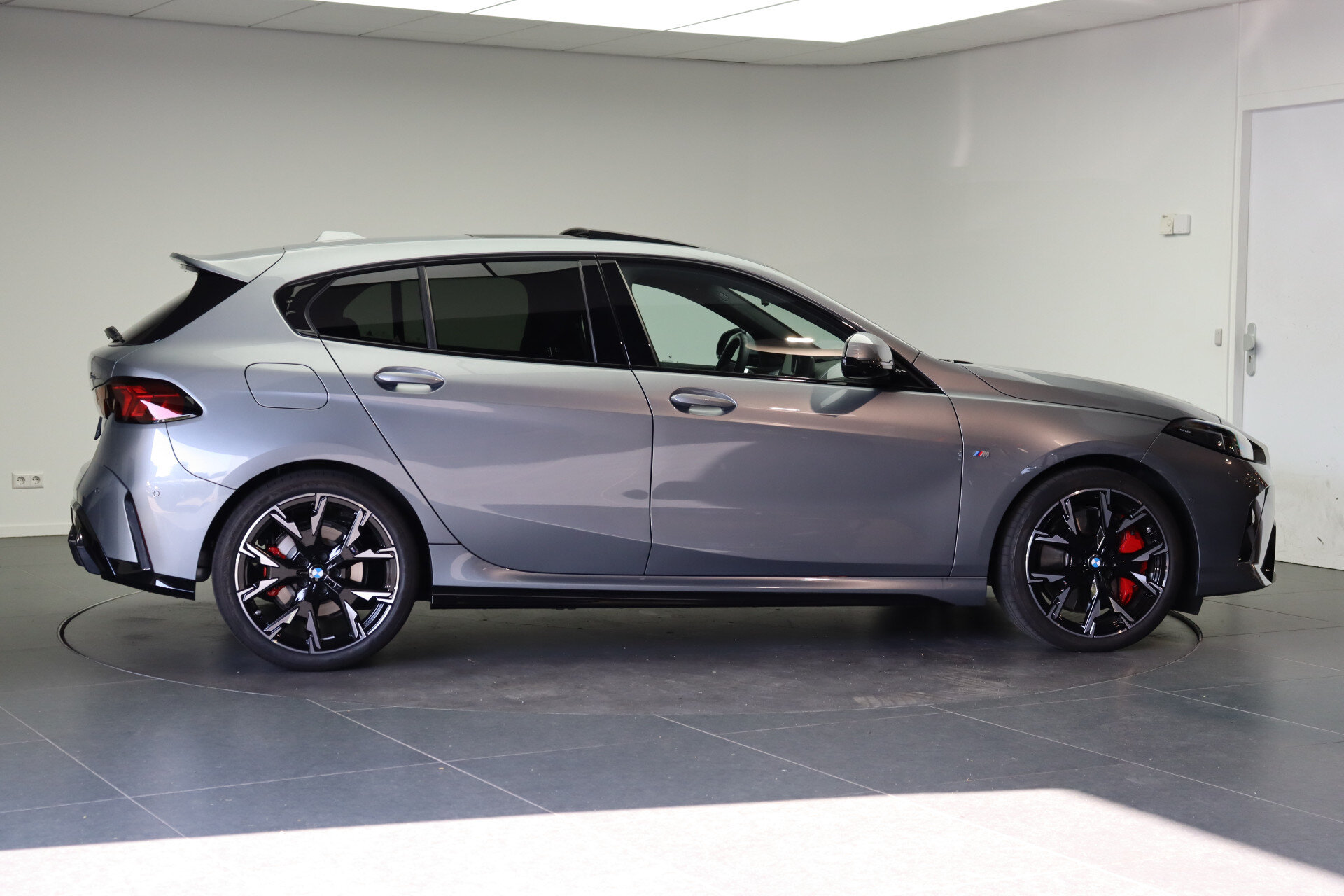 BMW 1 Serie 120 High Executive M Sport Automaat - Afbeelding 4