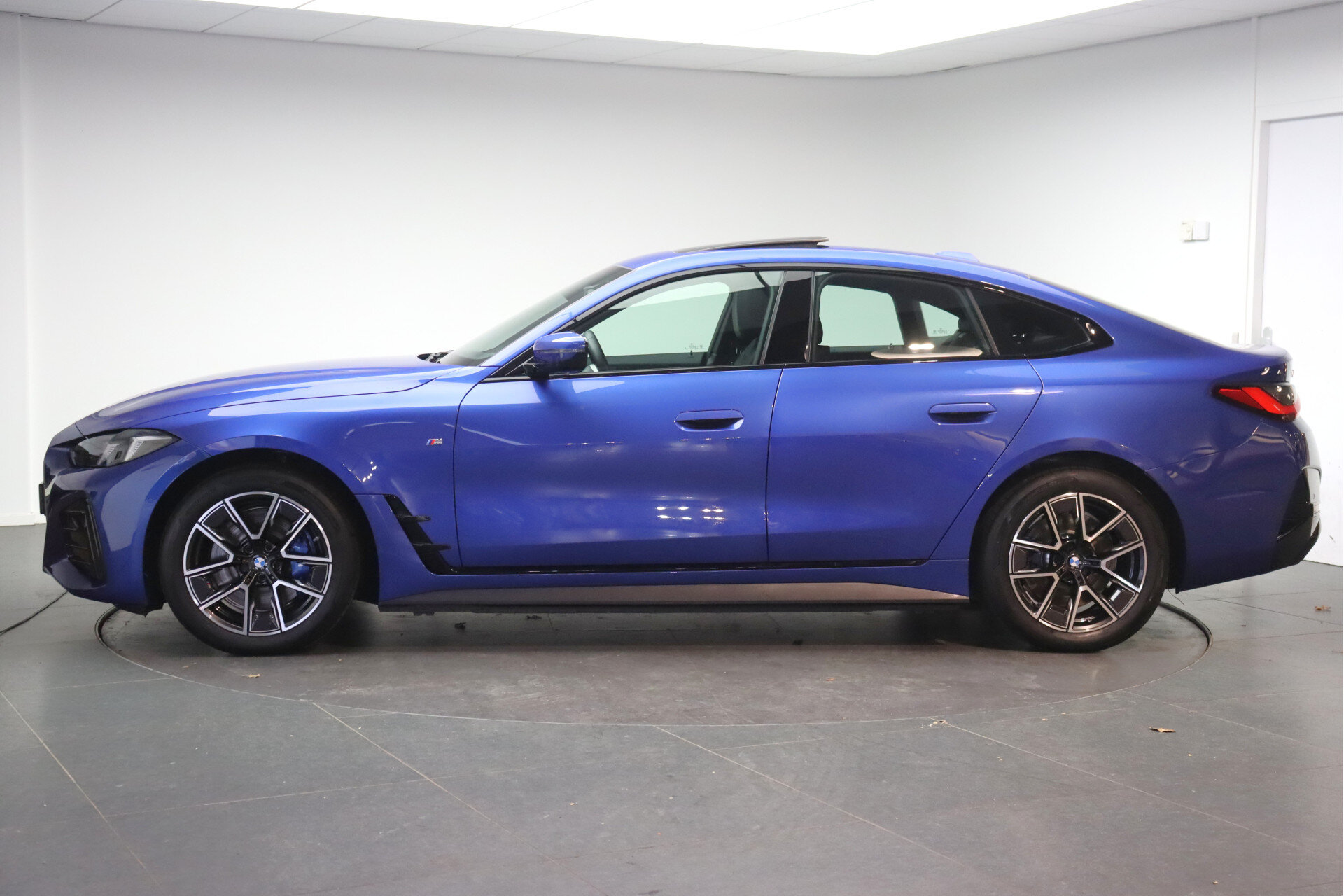 BMW i4 eDrive35 M Sport - Afbeelding 2