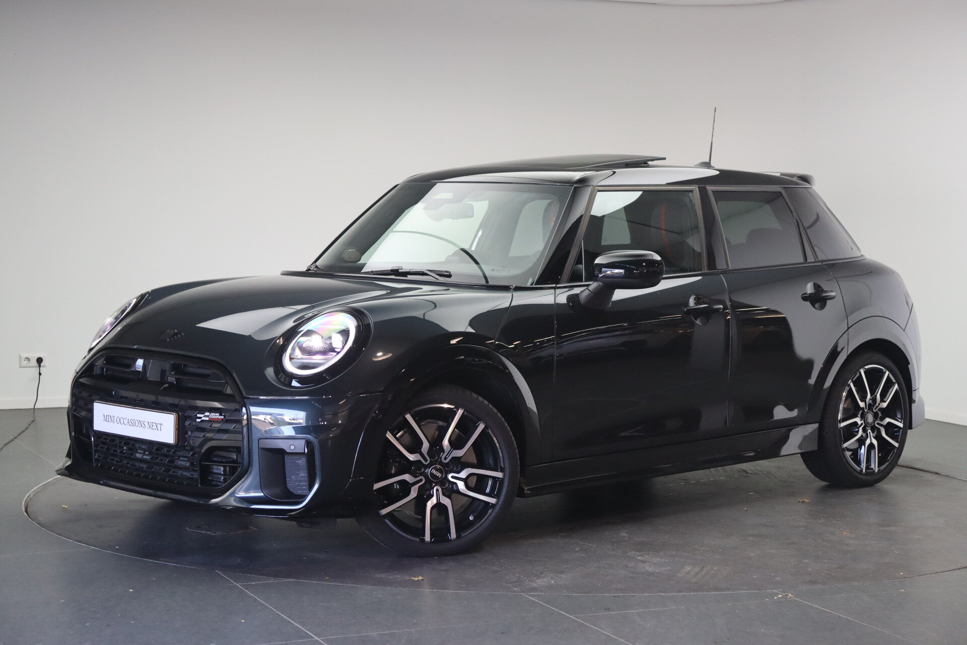 MINI 5-Deurs Hatchback Cooper S Automaat
