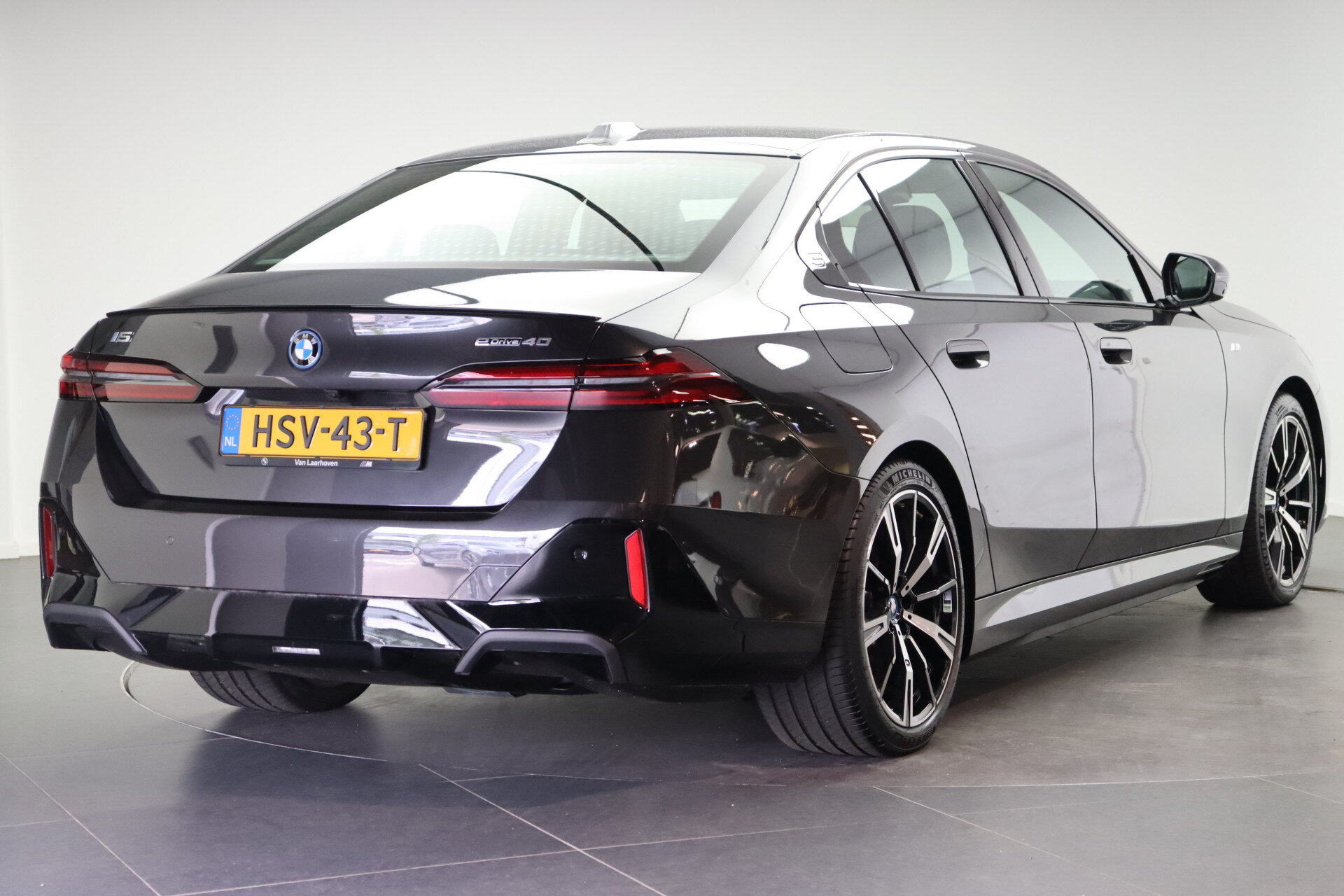 BMW i5 eDrive40 M Sport - Afbeelding 3