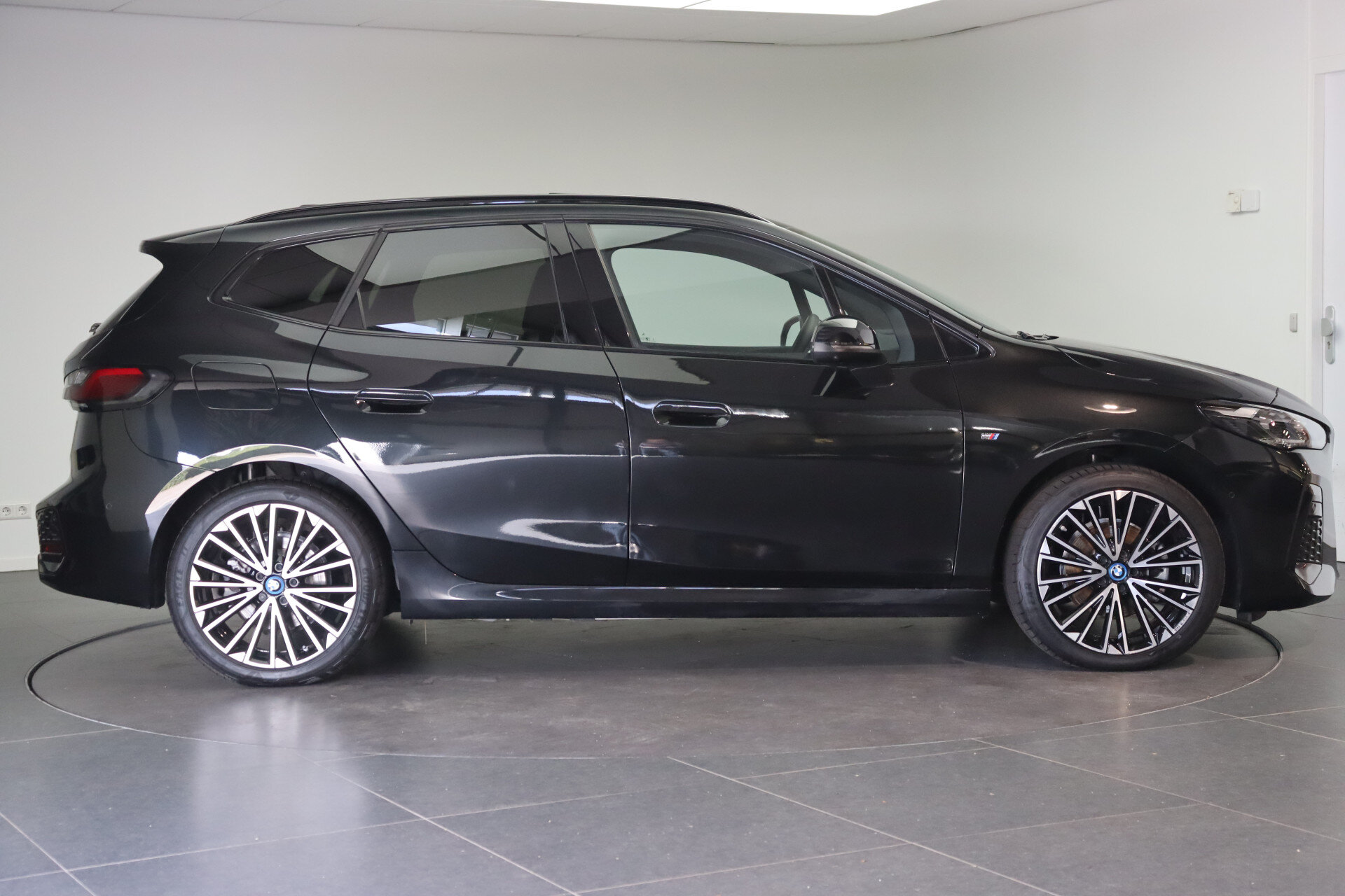 BMW 2 Serie Active Tourer 225xe M Sport Automaat - Afbeelding 4